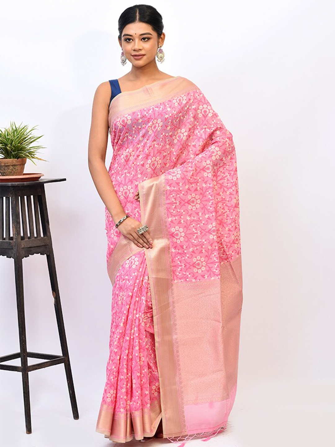 

AllSilks Pink & White Floral Zari Silk Cotton Saree