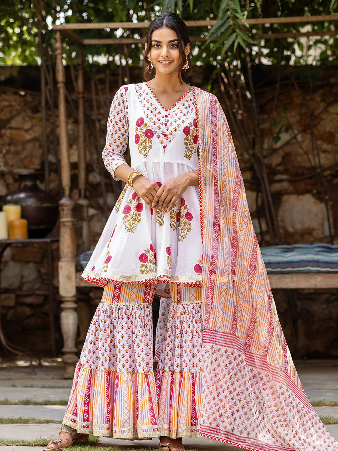 

Ambraee Women White Floral Printed Kurta with Sharara & Dupatta