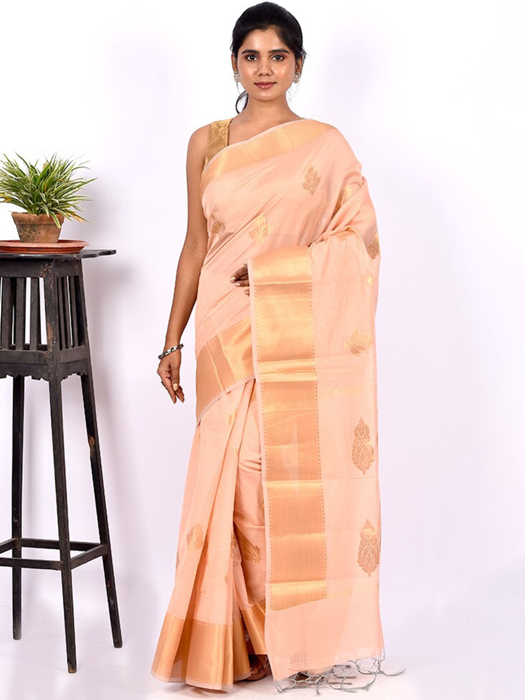 

AllSilks Peach-Coloured & Gold-Toned Ethnic Motif Zari Pure Cotton Saree