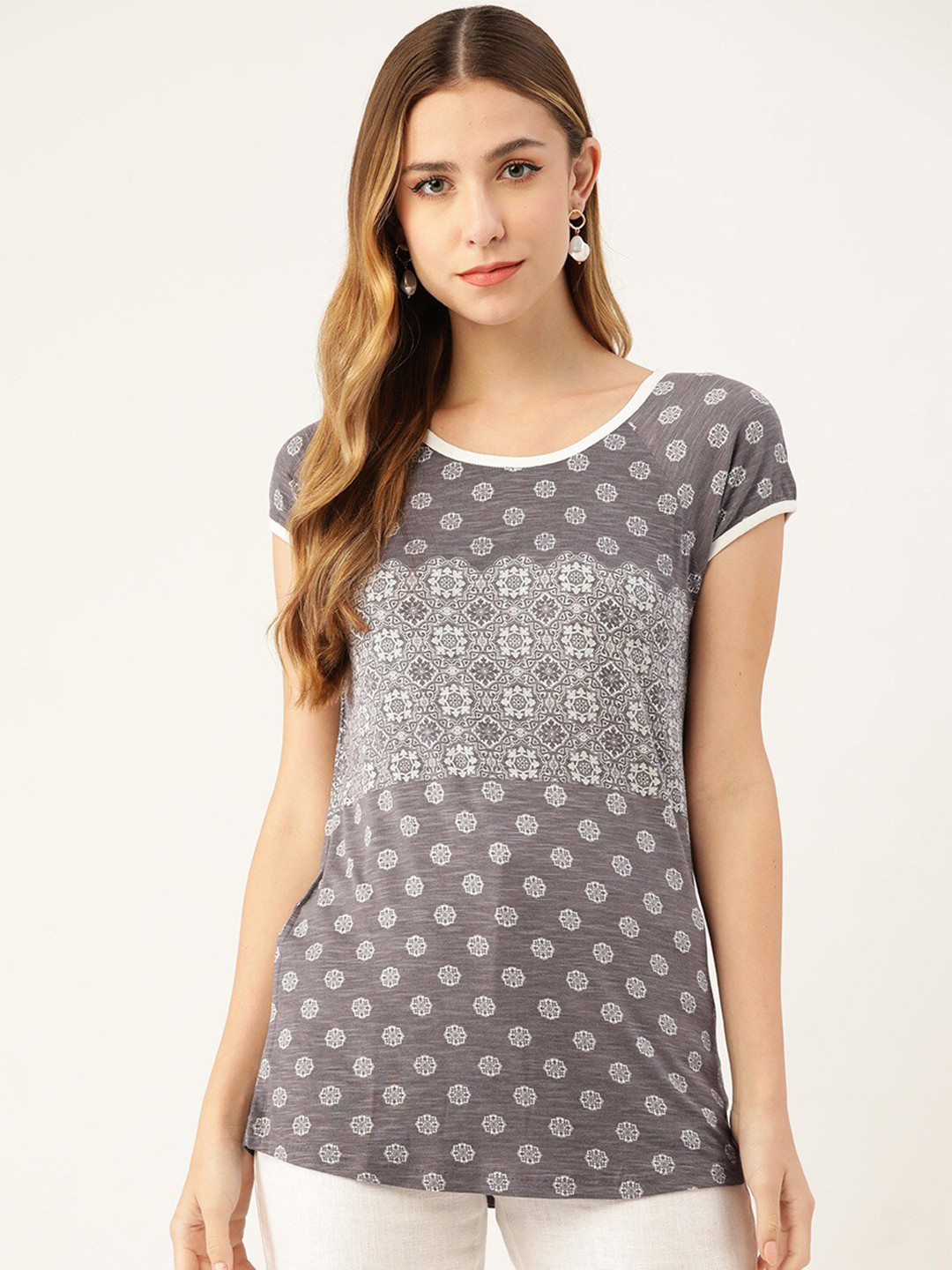 

Magnetic Designs Women Grey Printed Top