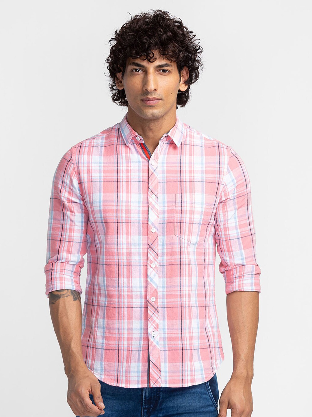 

Globus Men Pink Comfort Tartan Checked Pure Cotton Casual Shirt