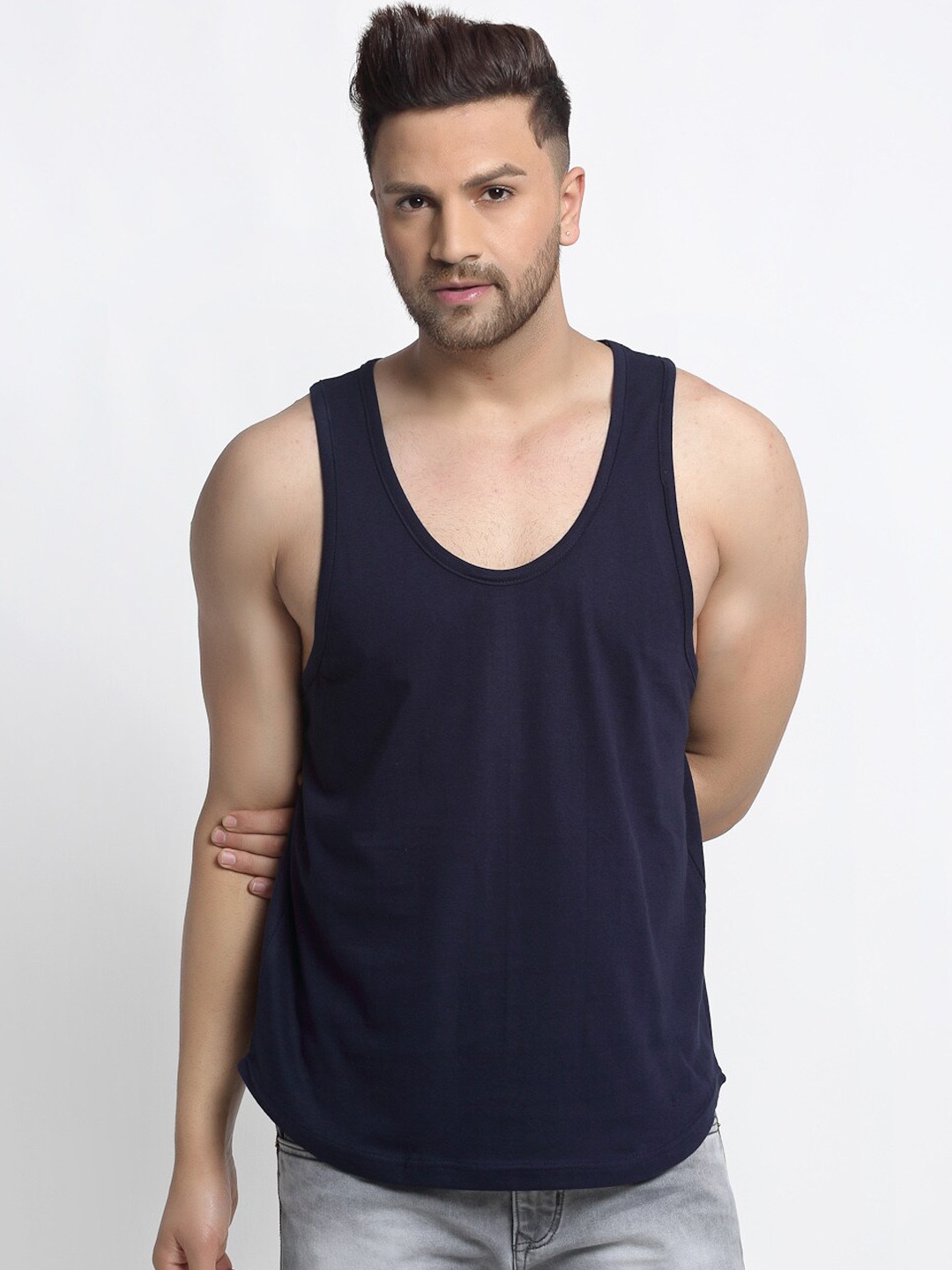 

Friskers Men Navy Blue Solid Innerwear Vests