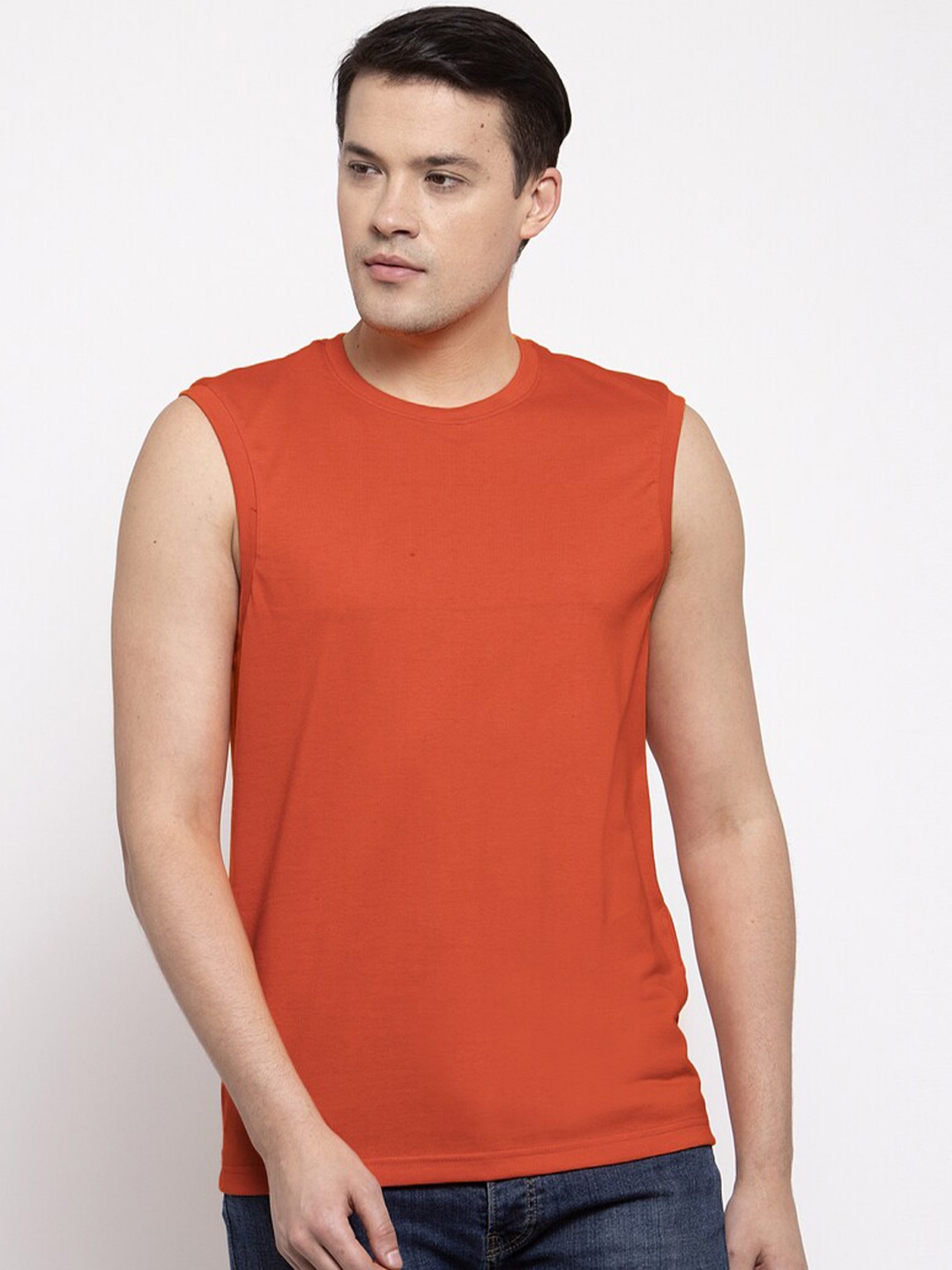 

Friskers Men Rust Pure Cotton T-shirt