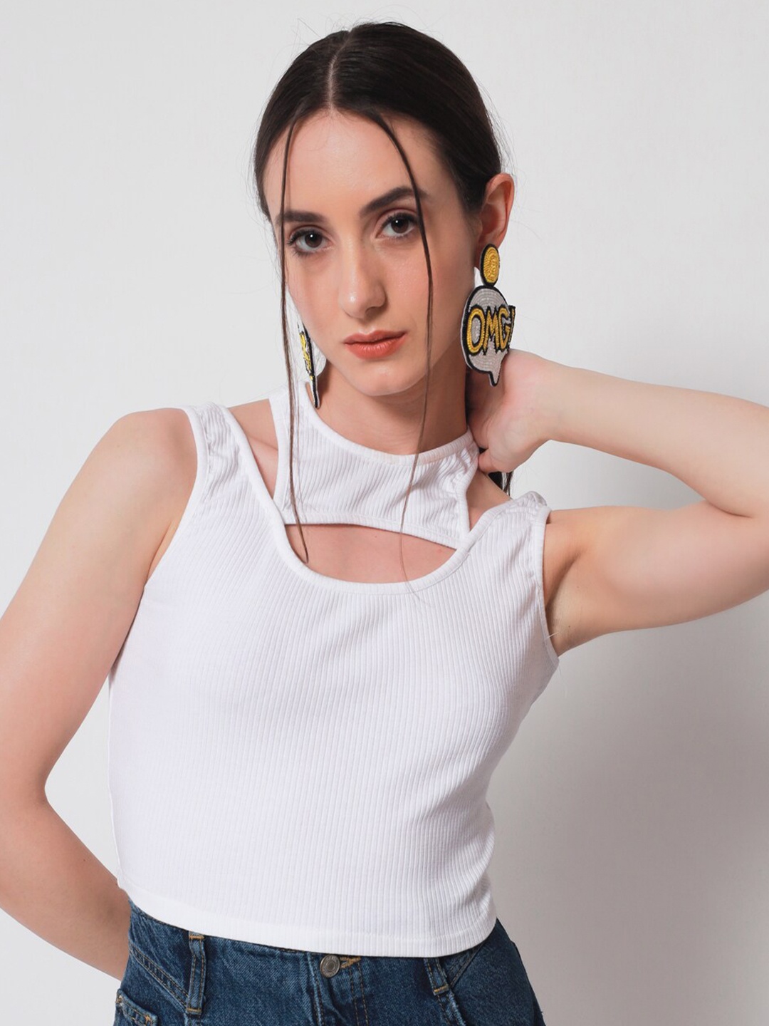 

CHARMGAL White Cut Out Crop Top