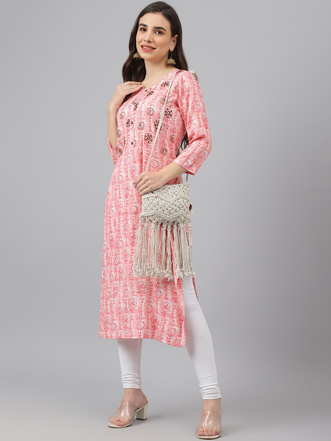 

ADAA JAIPUR Women Pink & White Embellished Regular Kurta