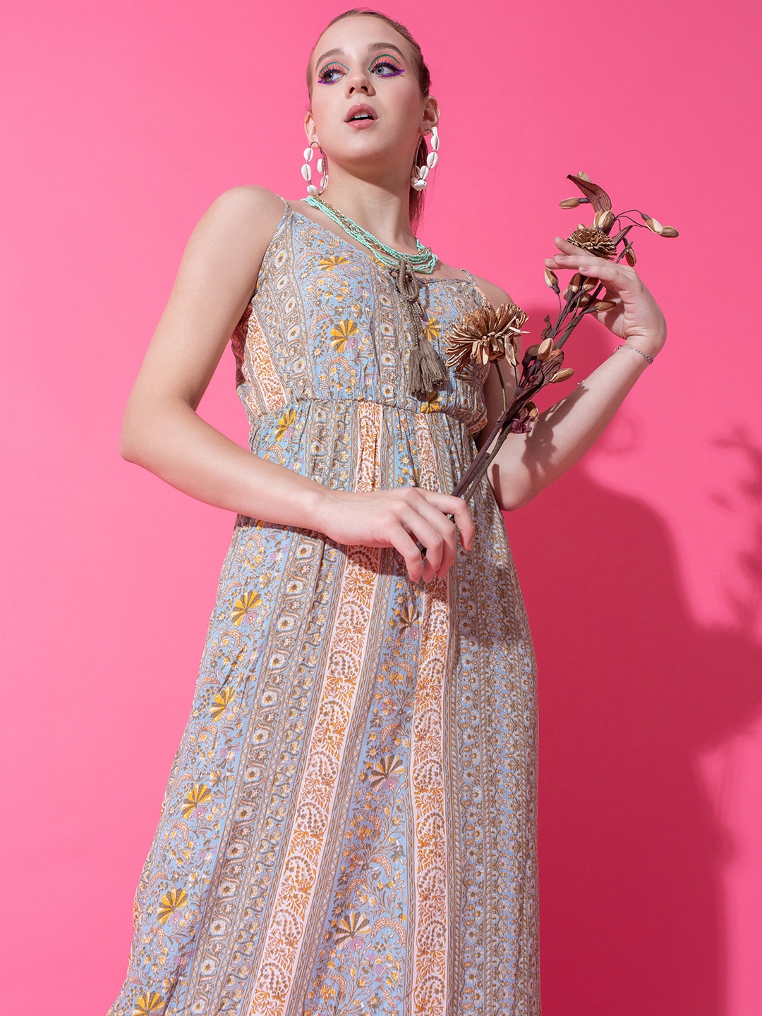 

Stylecast X Hersheinbox Shoulder Straps Floral Maxi Dress, Blue