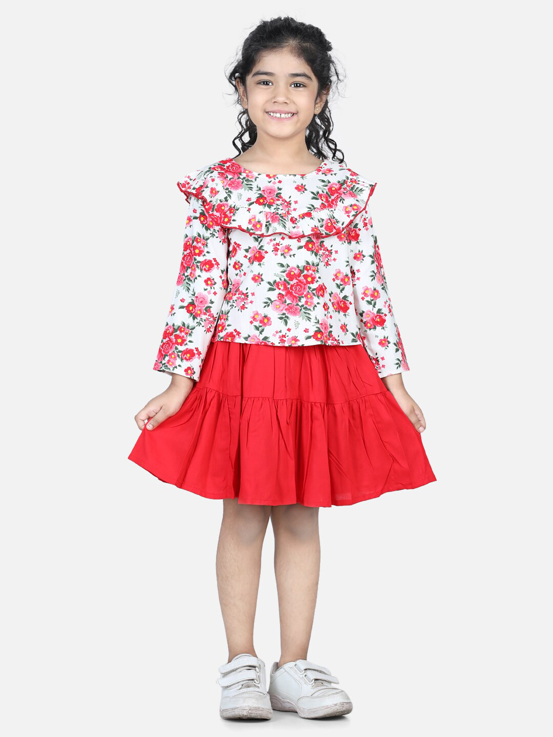 

AWW HUNNIE Girls Red & White Floral Printed Pure Cotton Top with Skirt