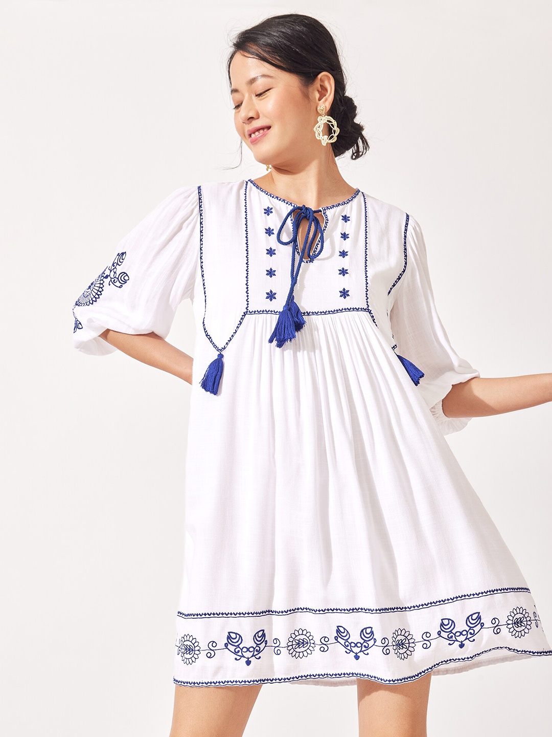 

The Label Life Women White Floral Embroidered A-Line Dress