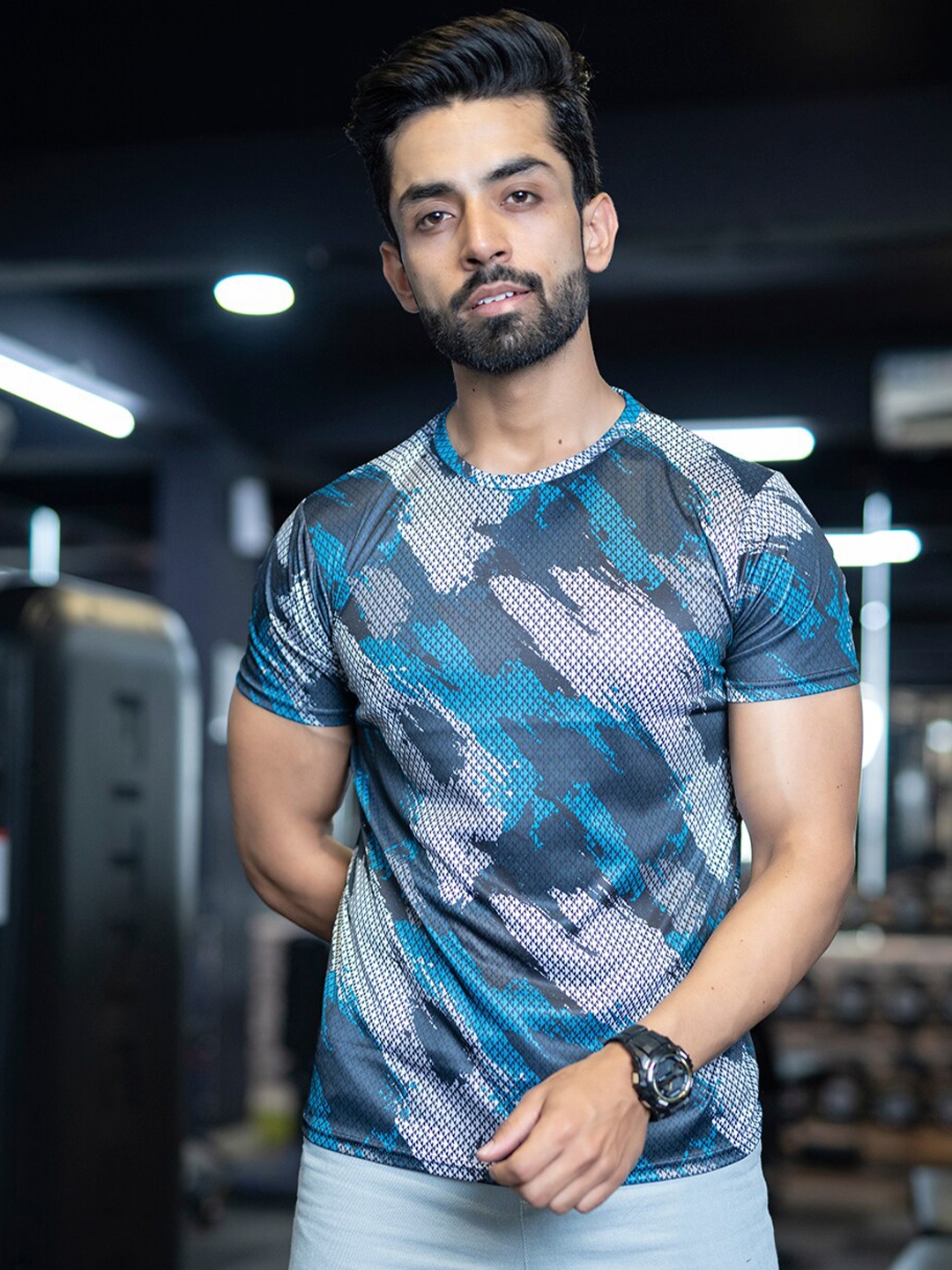 

Tistabene Men Blue Printed T-shirt