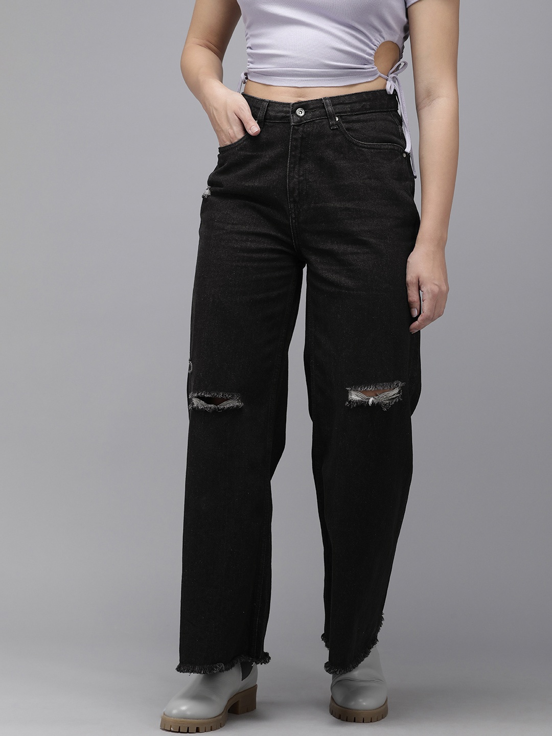 

The Roadster Life Co. Women Mid-Rise Wide Leg Mildly Distressed Jeans, Black