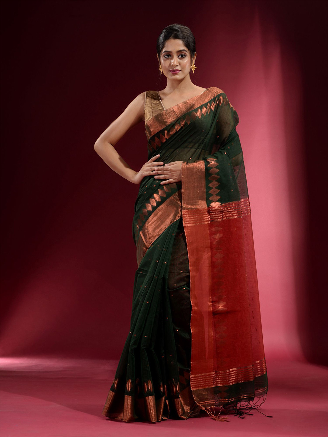 

Charukriti Green & Copper-Toned Woven Design Zari Saree