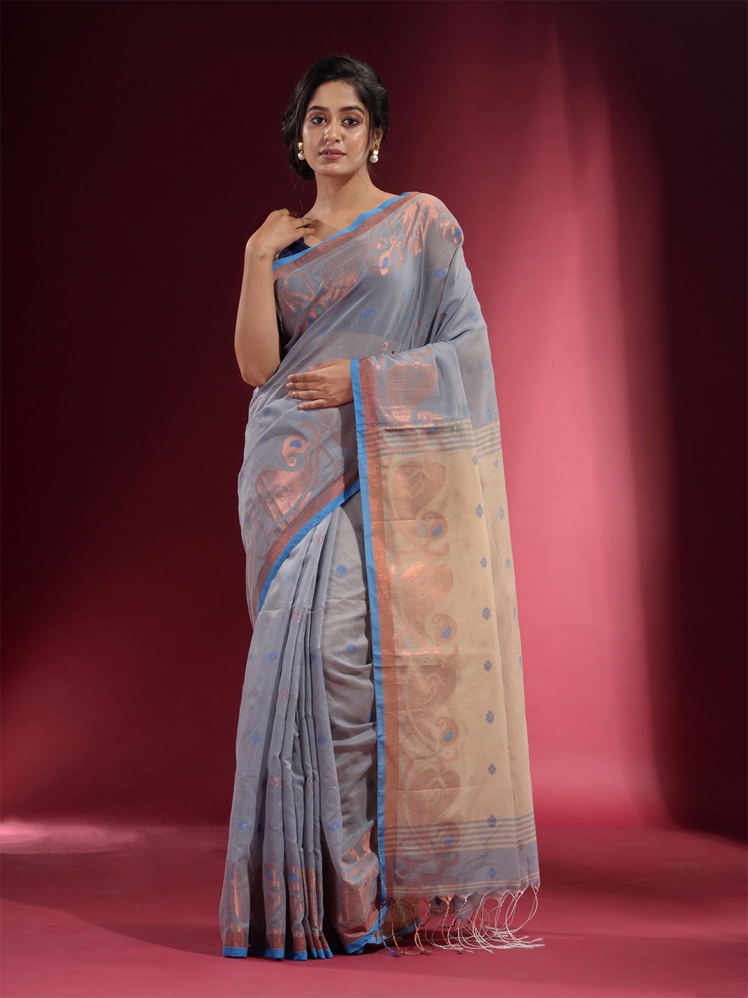 

Charukriti Grey & Copper-Toned Woven Design Zari Saree