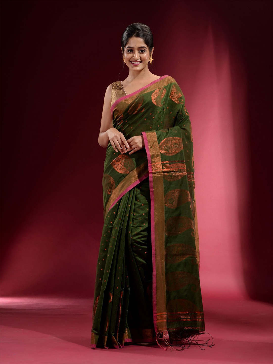 

Charukriti Woven Design Zari Saree, Green