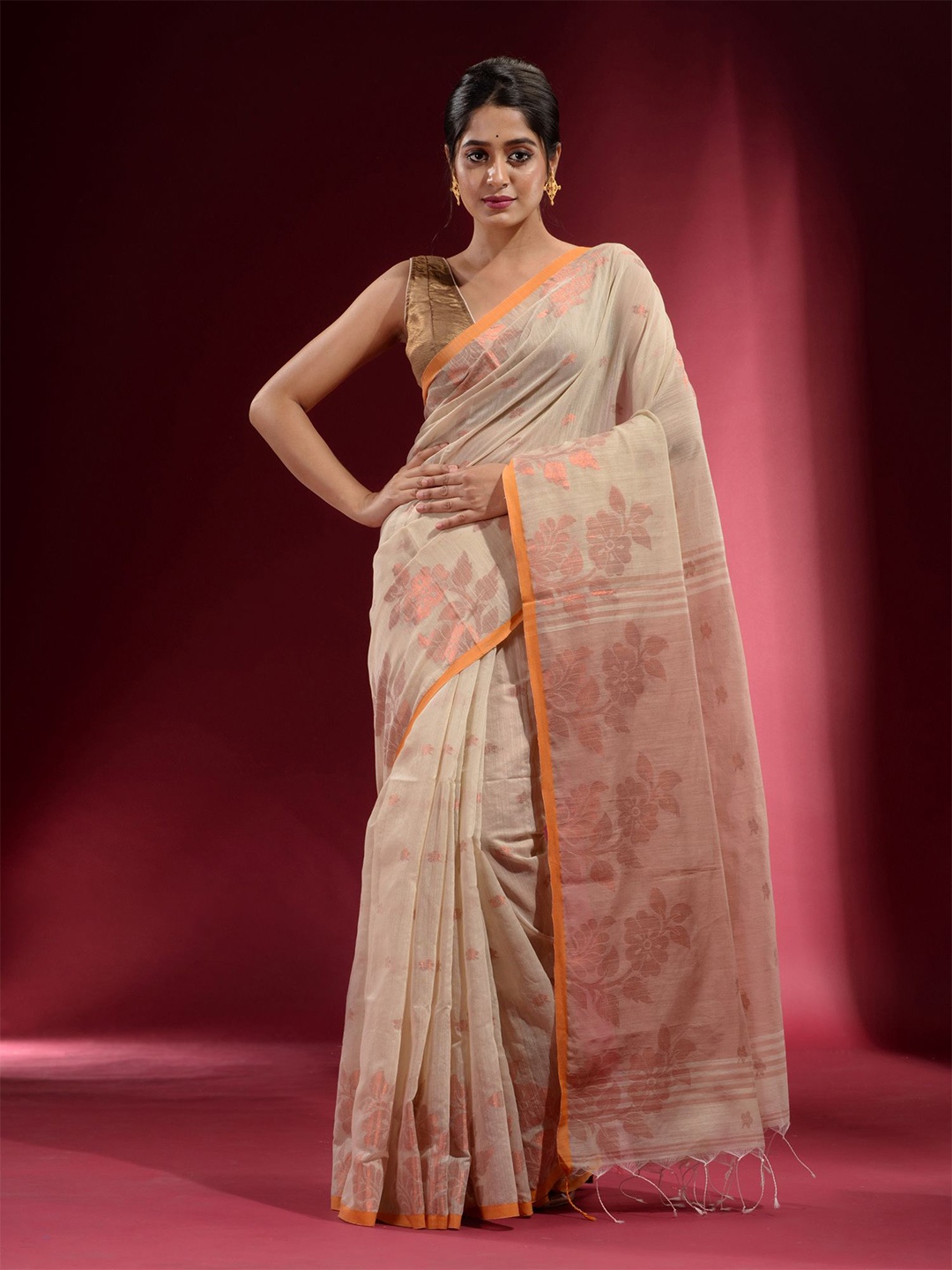 

Charukriti Beige & Copper-Toned Woven Design Zari Pure Cotton Saree