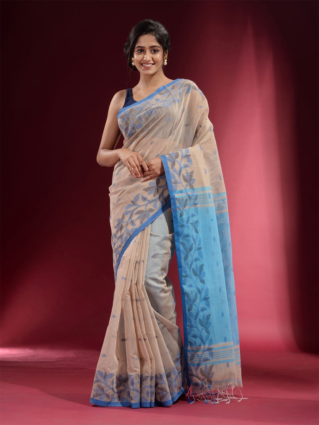 

Charukriti Beige & Blue Floral Pure Cotton Saree