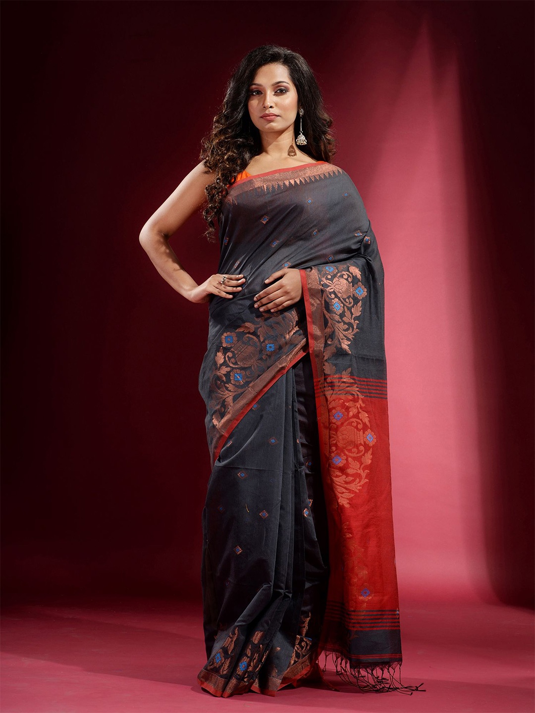 

Charukriti Grey & Copper-Toned Woven Design Zari Saree