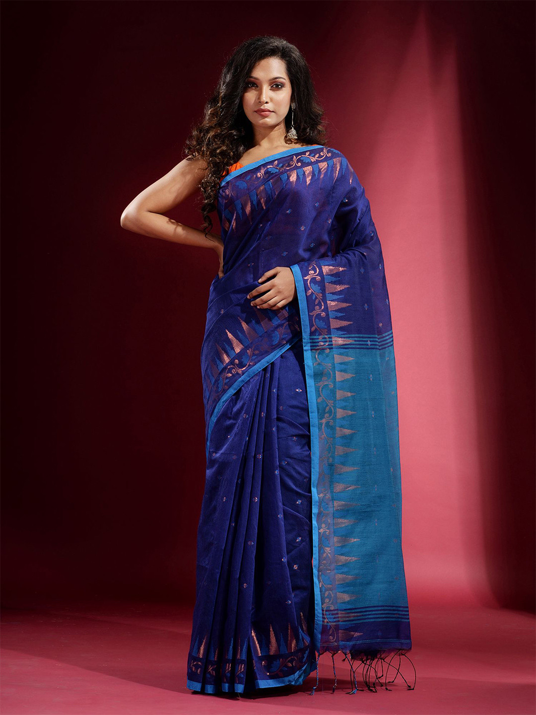 

Charukriti Women Blue & Gold-Toned Woven Design Zari Pure Cotton Saree
