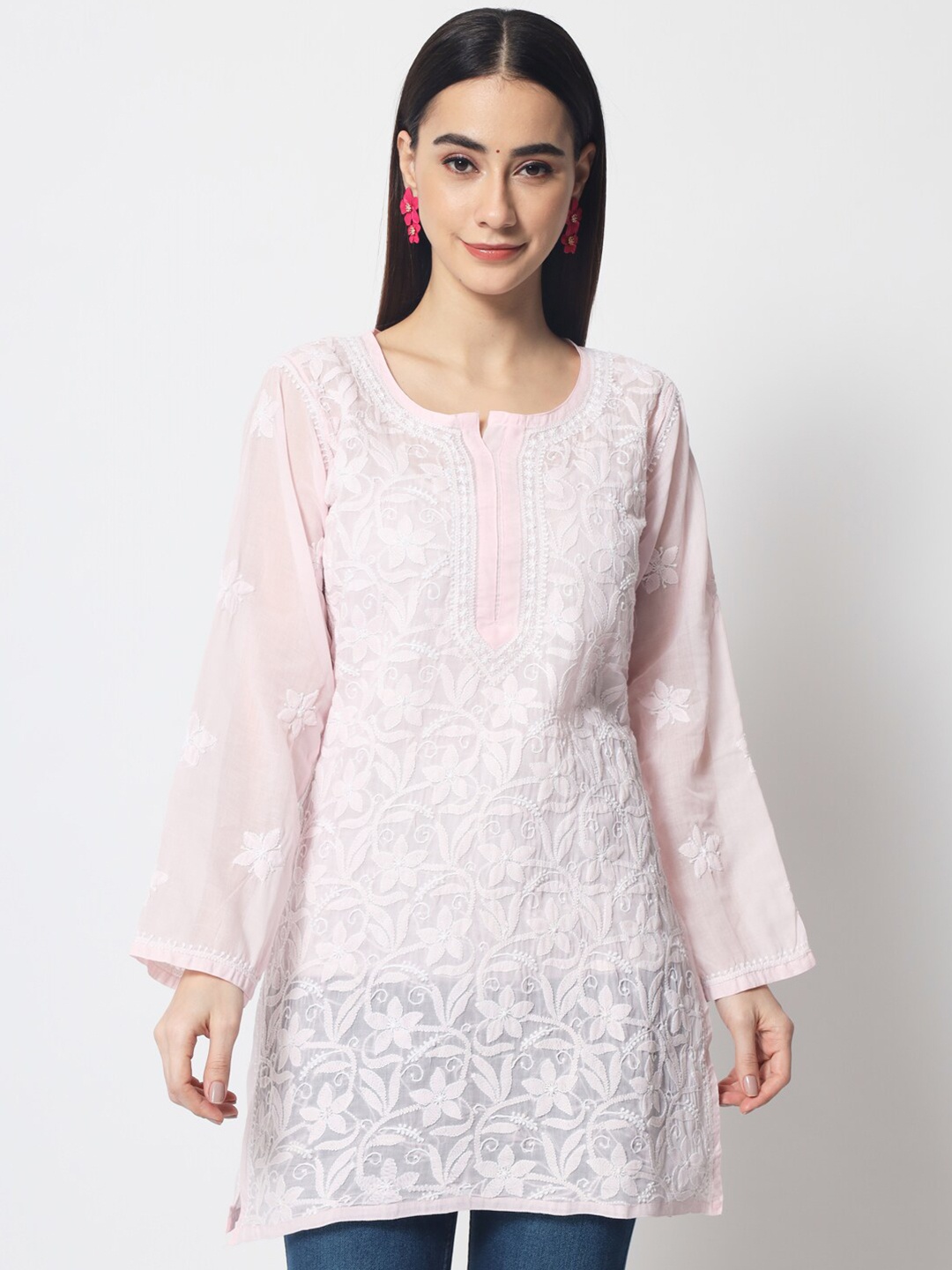 

PARAMOUNT CHIKAN Pink Paisley Embroidered Chikankari Pure Cotton Kurti
