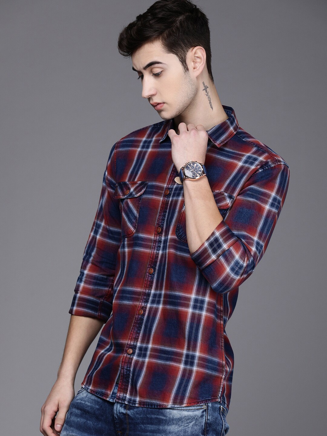 

Voi Jeans Men Slim Fit Tartan Checks Checked Cotton Casual Shirt, Blue