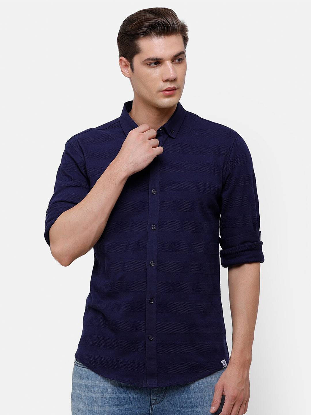 

Voi Jeans Men Navy Blue Slim Fit Cotton Casual Shirt