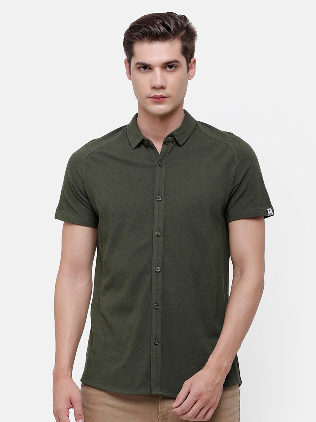 

Voi Jeans Men Olive Green Slim Fit Casual Cotton Shirt