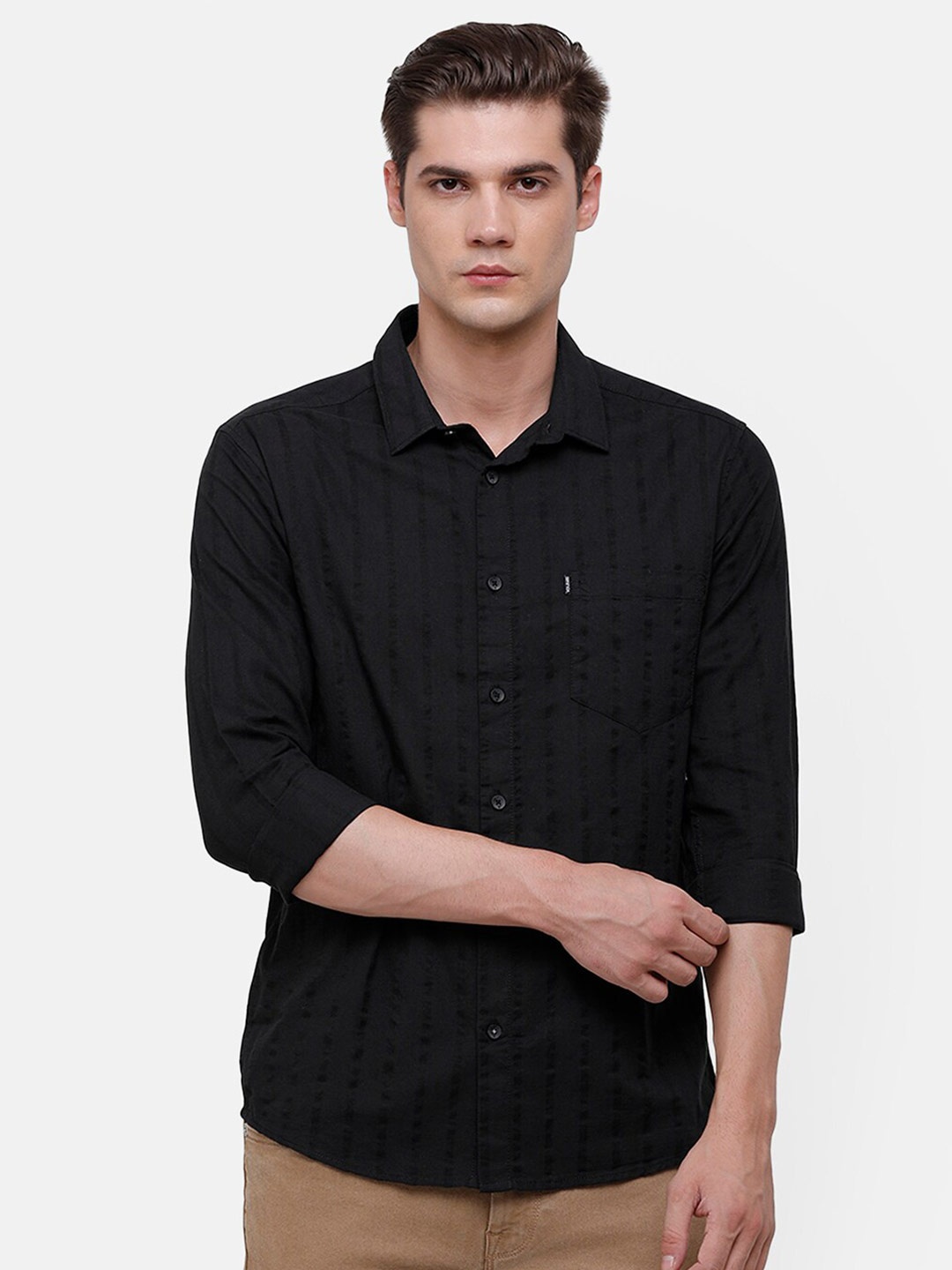 

Voi Jeans Men Slim Fit Striped Cotton Casual Shirt, Black