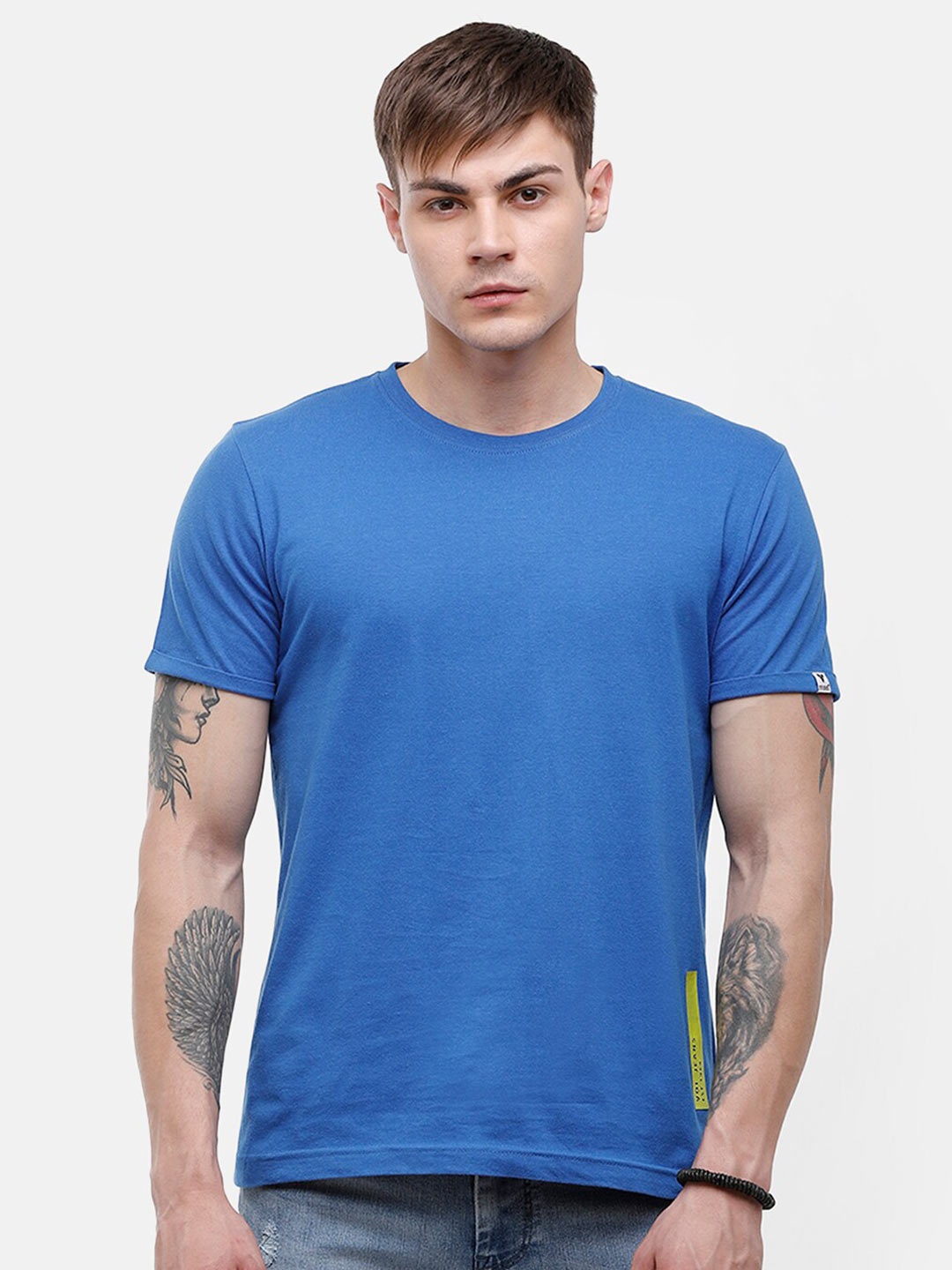 

Voi Jeans Men Blue Solid Cotton T-shirt