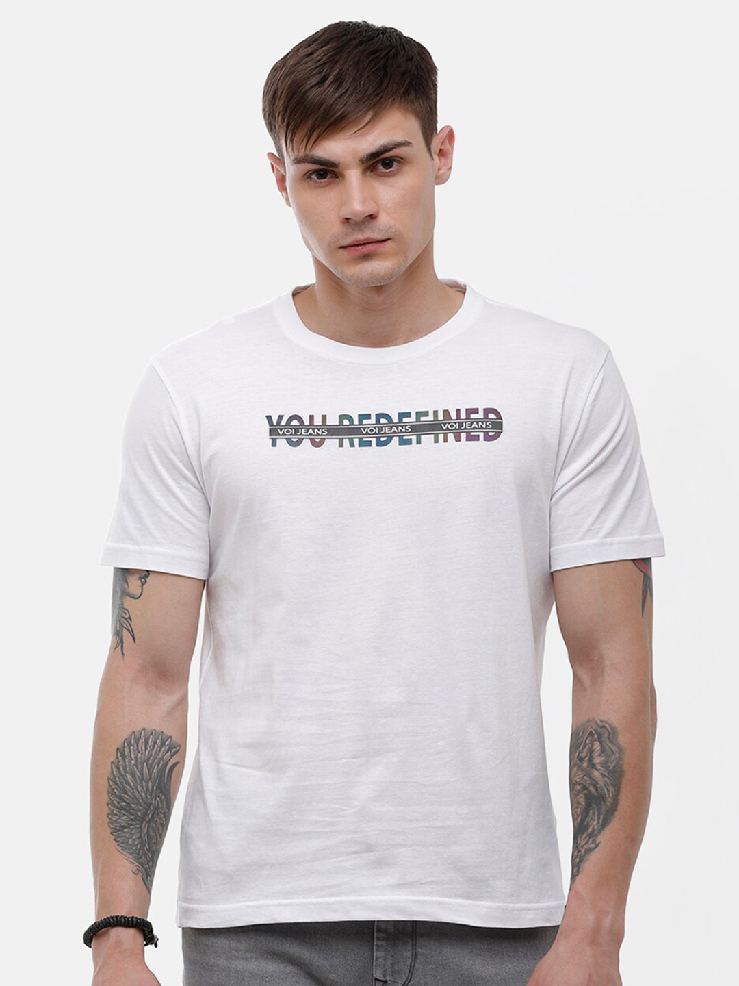 

Voi Jeans Men White Typography Printed Slim Fit Cotton T-shirt