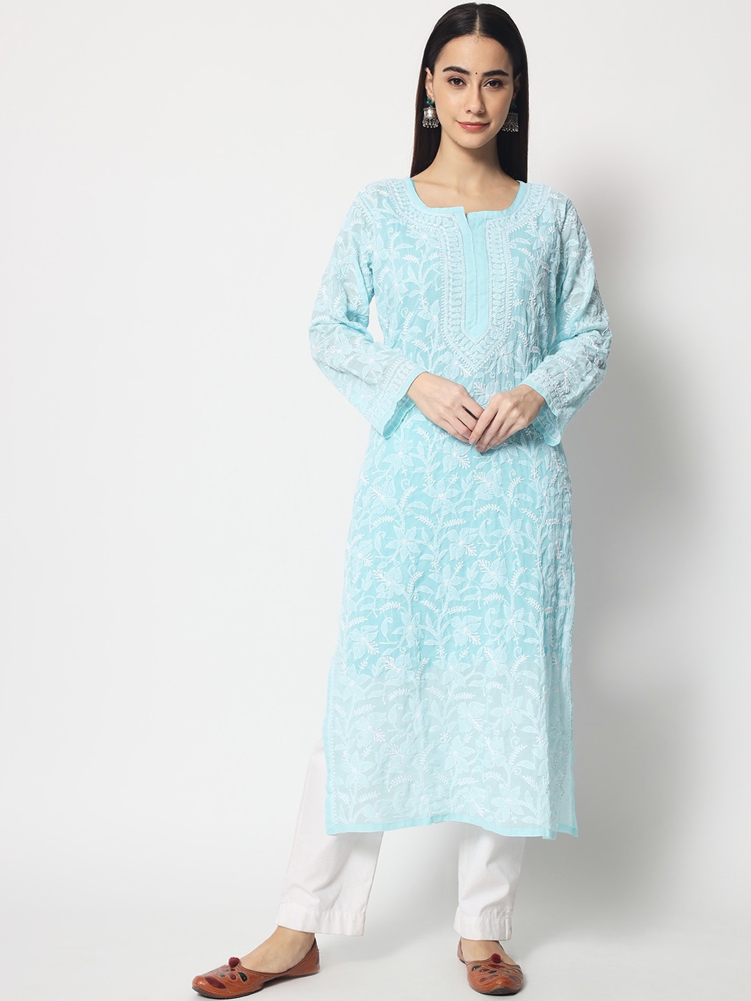 

PARAMOUNT CHIKAN Women Sea Green Chikankari Hand Embroidered Cotton Straight kurta