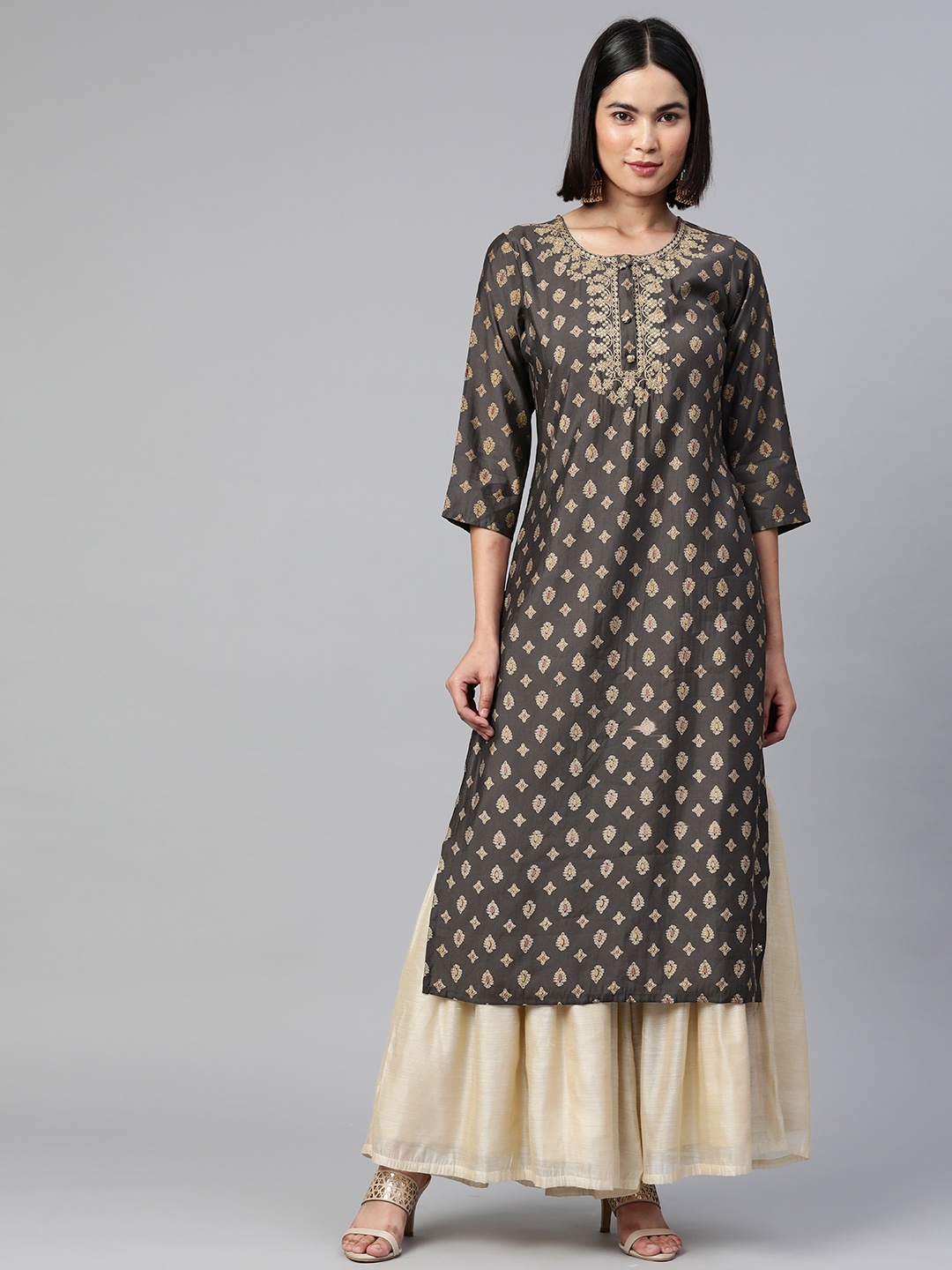 

Readiprint Fashions Women Grey & Beige Pure Cotton Floral Embroidered Kurta