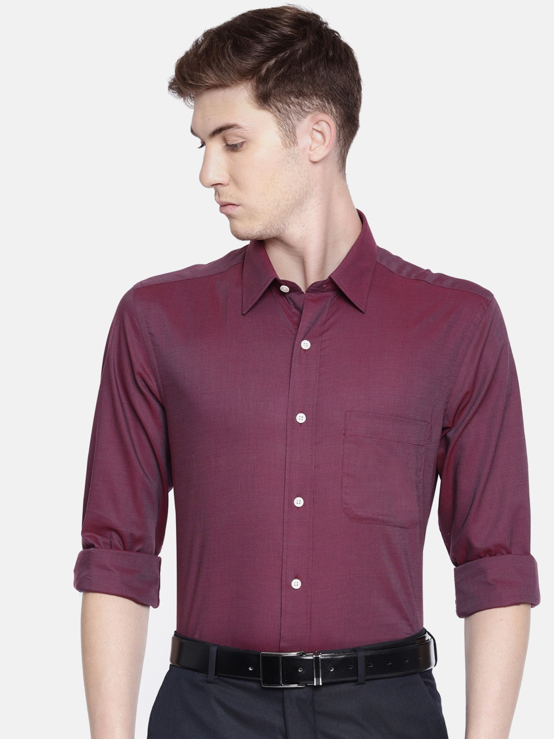 

Arrow Men Burgundy Regular Fit Self Design Formal Shirt