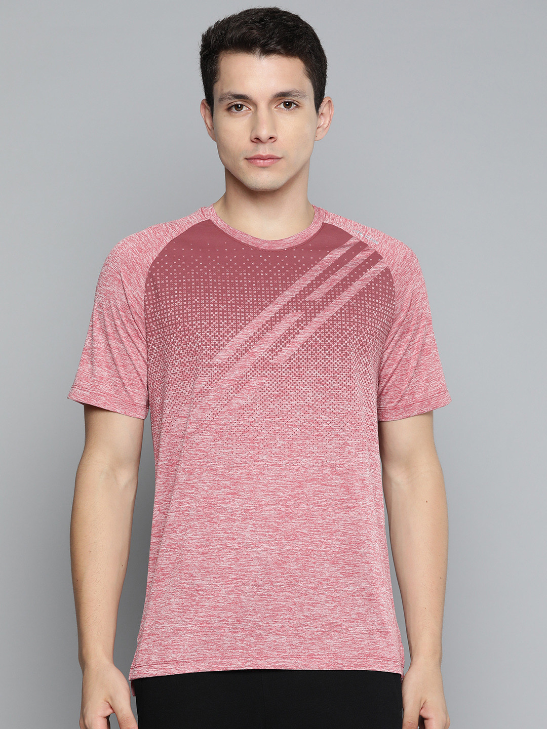 

Alcis Men Red Slim Fit T-shirt