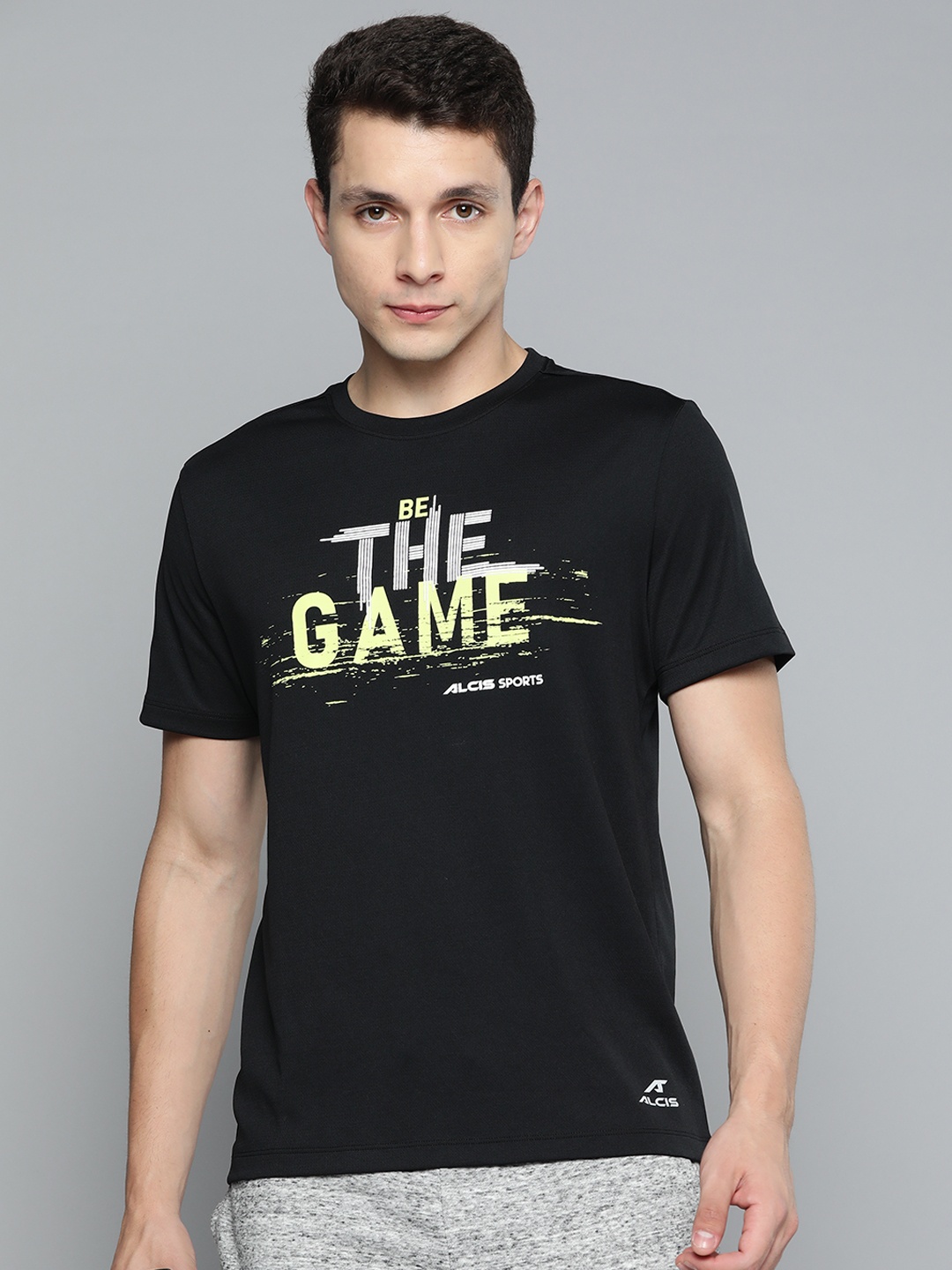 

Alcis Men Black Typography Printed Slim Fit T-shirt