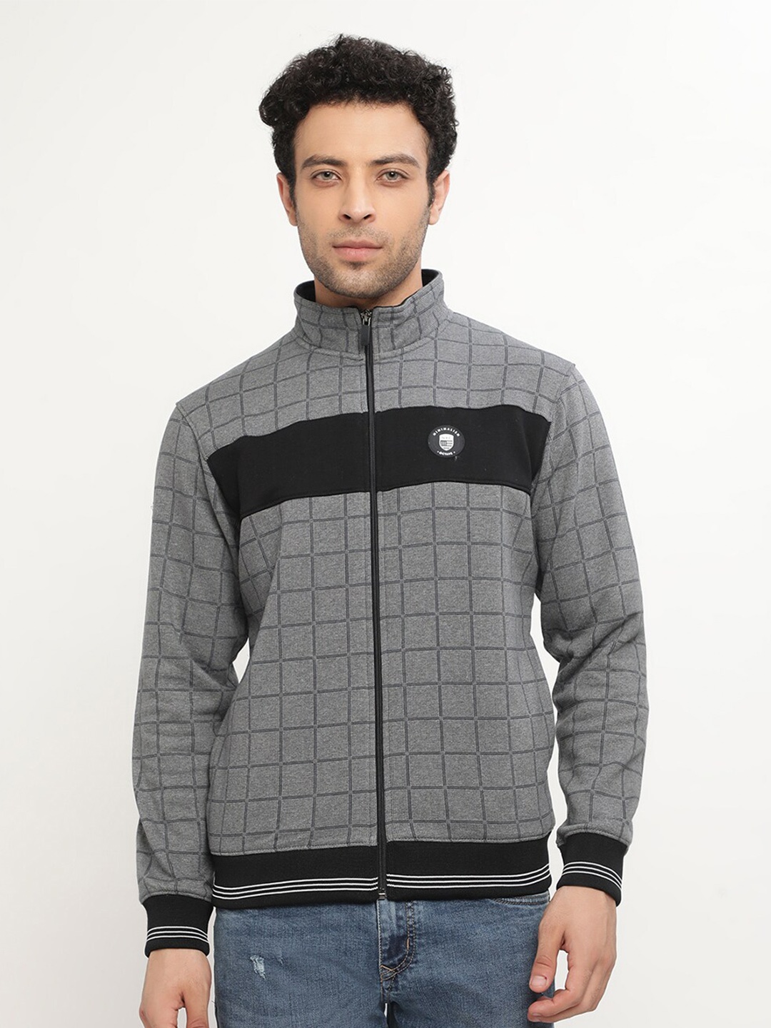 

Octave Men Grey Checked Fleece Sweatshirt