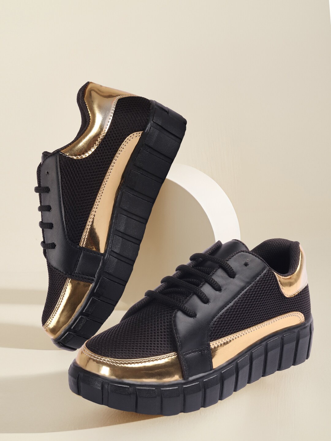 

Bella Toes Women Black & Gold Colourblocked Mesh Sneakers