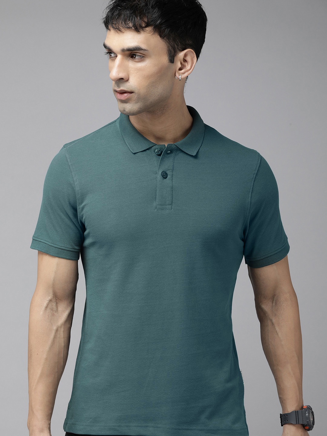 

The Roadster Life Co. Men Pure Cotton Solid Polo Collar T-shirt, Teal