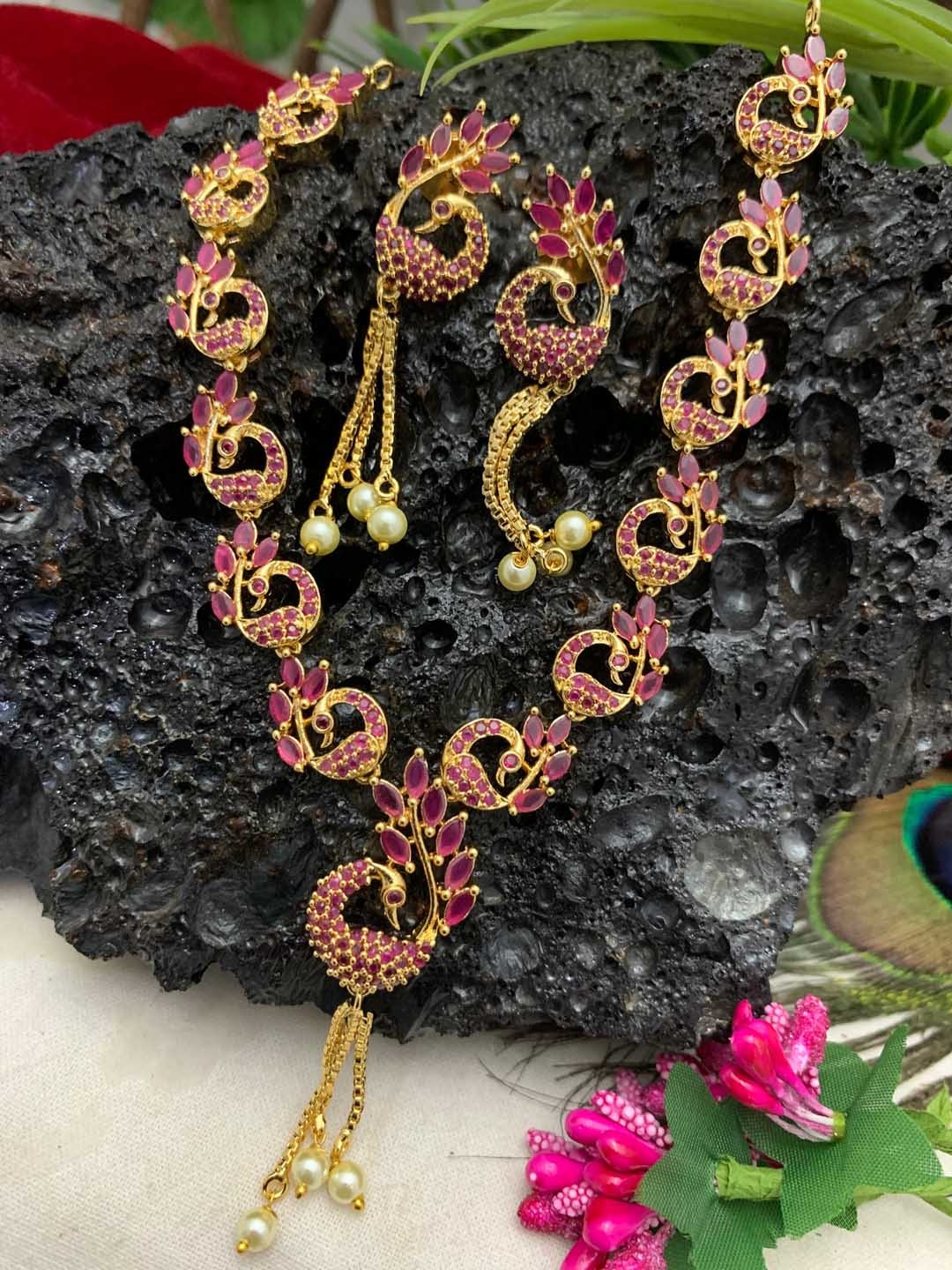 

GRIIHAM Women Gold-Plated & Red CZ Stone-Studded Jewellery Set