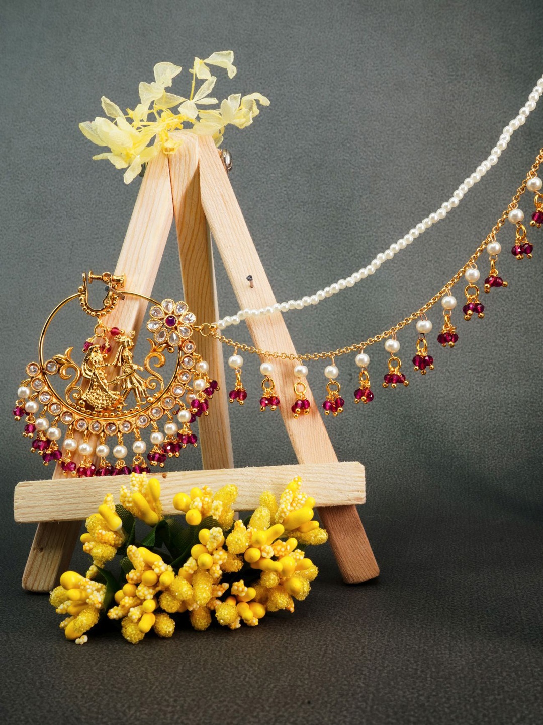 

GRIIHAM Gold-Plated Stone-Studded & Beaded Chained Nosepin