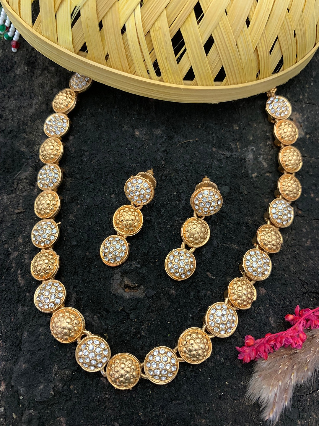 

GRIIHAM Gold-Plated White Cubic Zirconia-Studded Jewellery Set