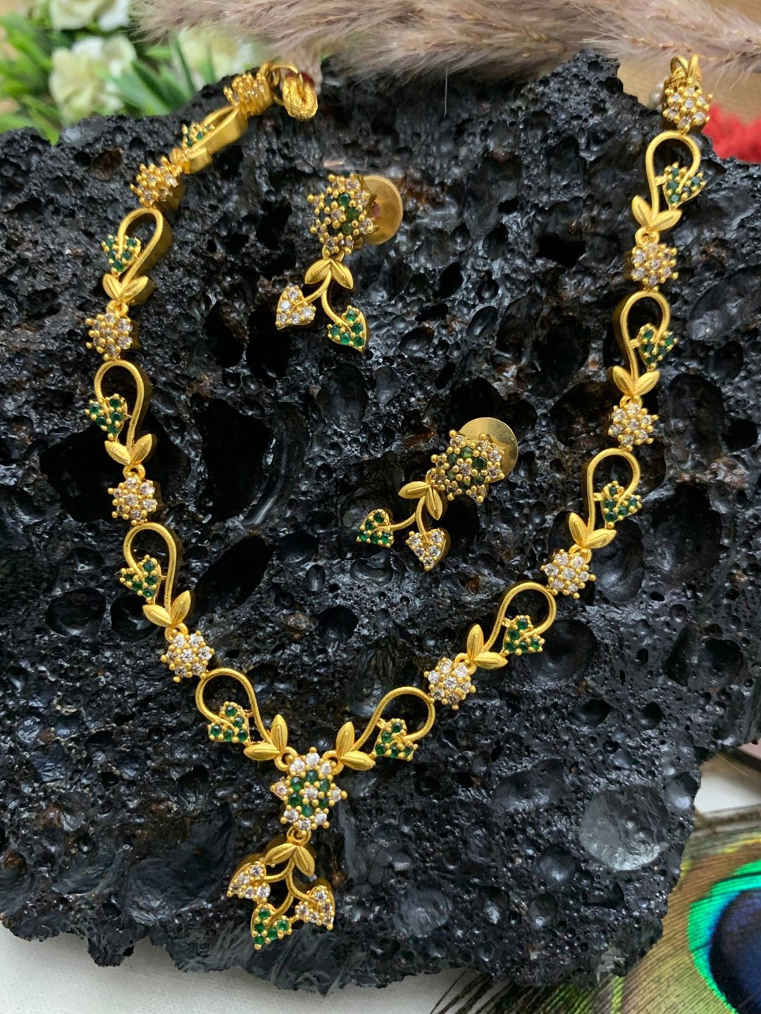 

GRIIHAM Gold-Plated Red & Green CZ-Studded Jewellery Set