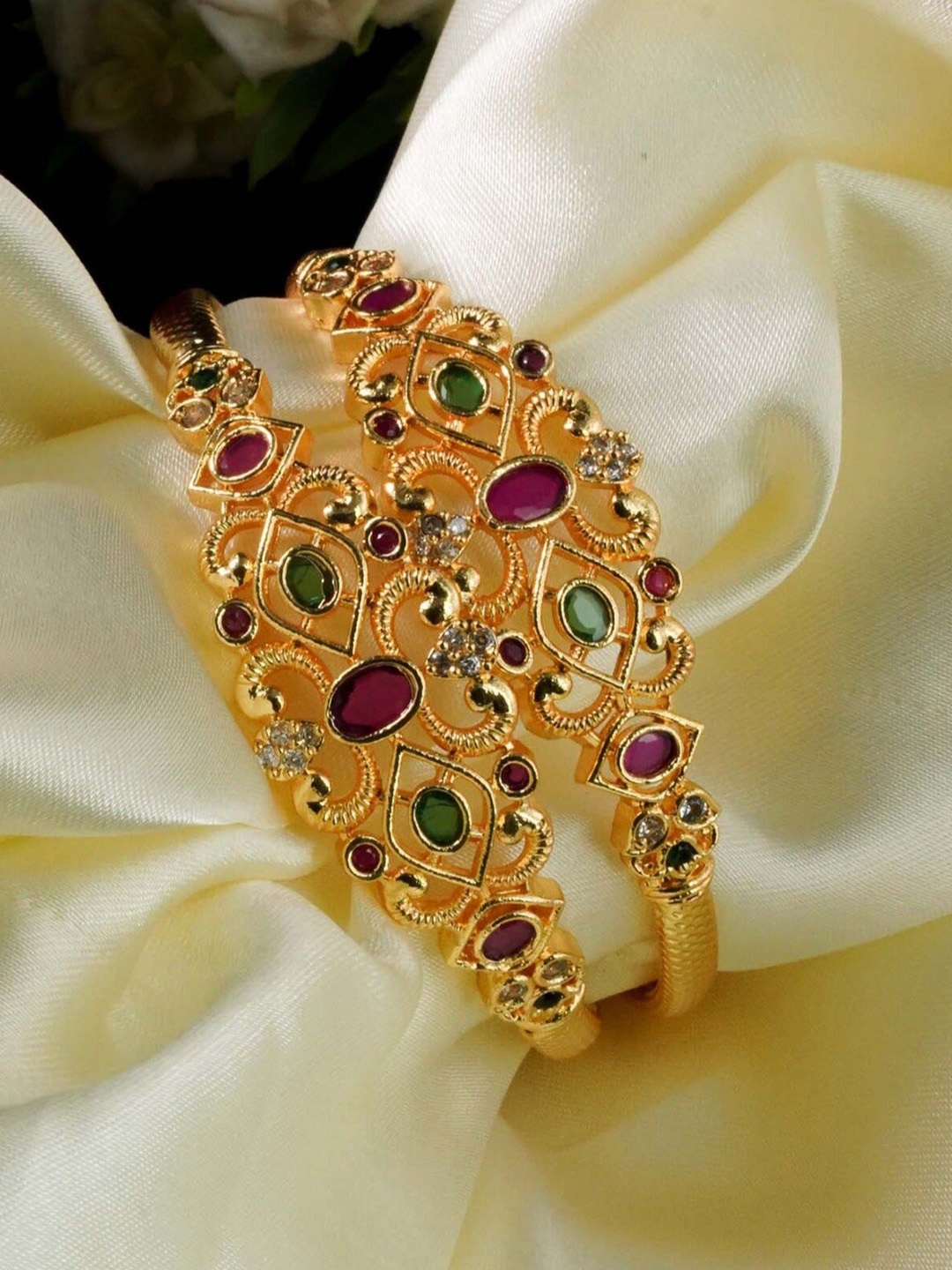 

GRIIHAM Set Of 2 Gold-Plated & CZ-Studded Bangles