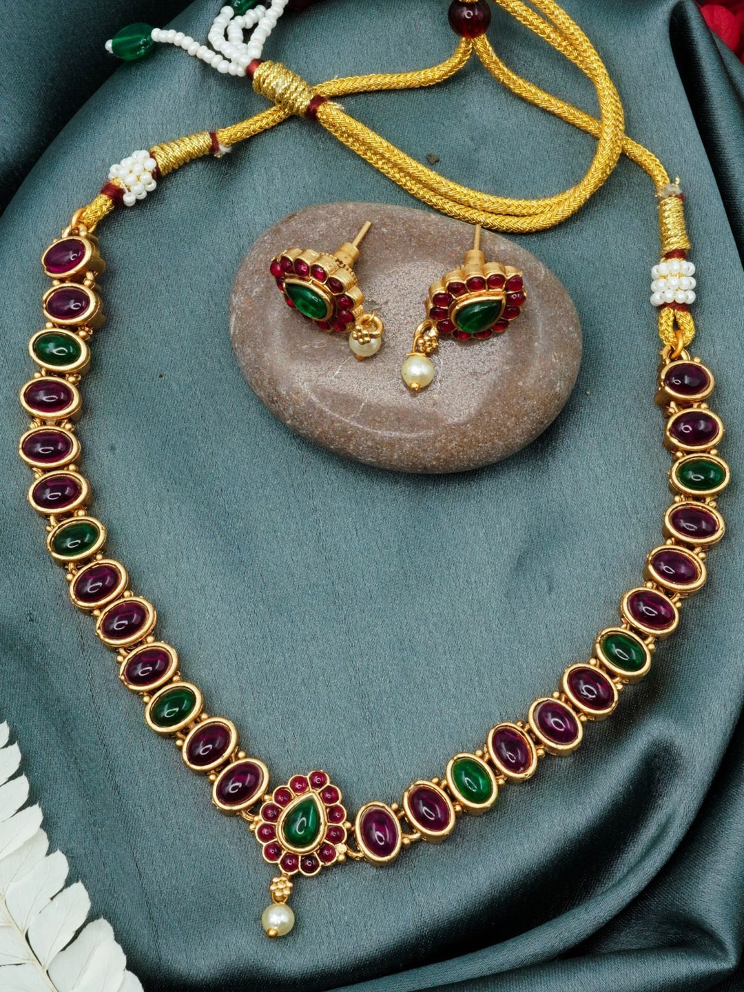 GRIIHAM Red & Green Gold-Plated CZ-Studded & Beaded Jewellery Set
