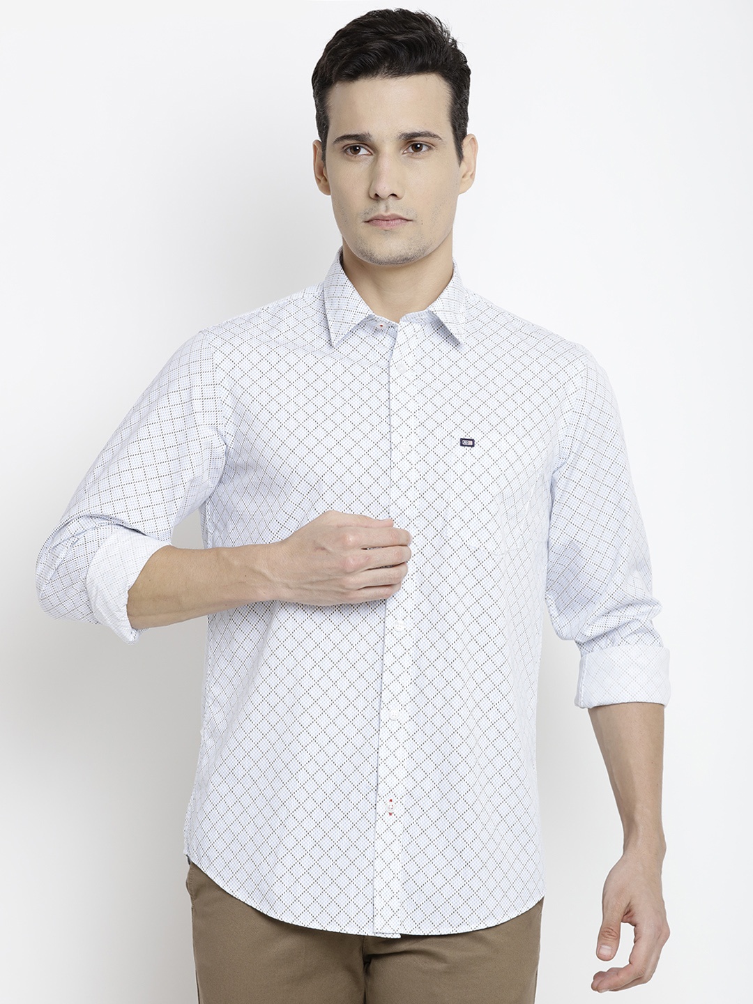 

Arrow Sport Men White & Blue Slim Fit Printed Casual Shirt