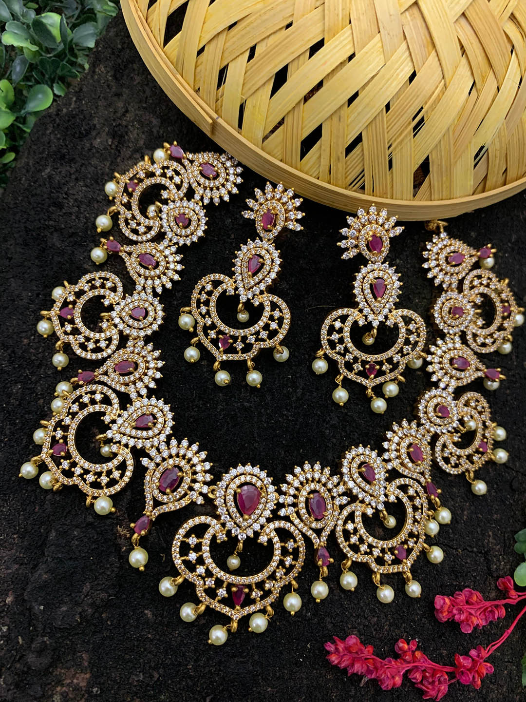 

GRIIHAM Sayara Collection Red & White Gold Plated Stone Studded Jewellery Set
