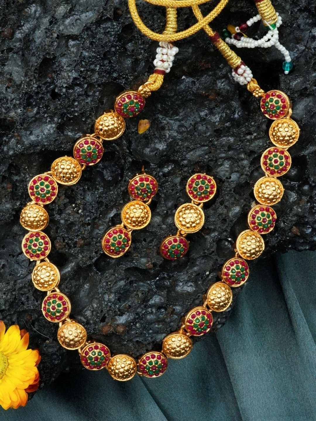 

GRIIHAM Gold-Plated Red & Green CZ-Studded & Beaded Jewellery Set