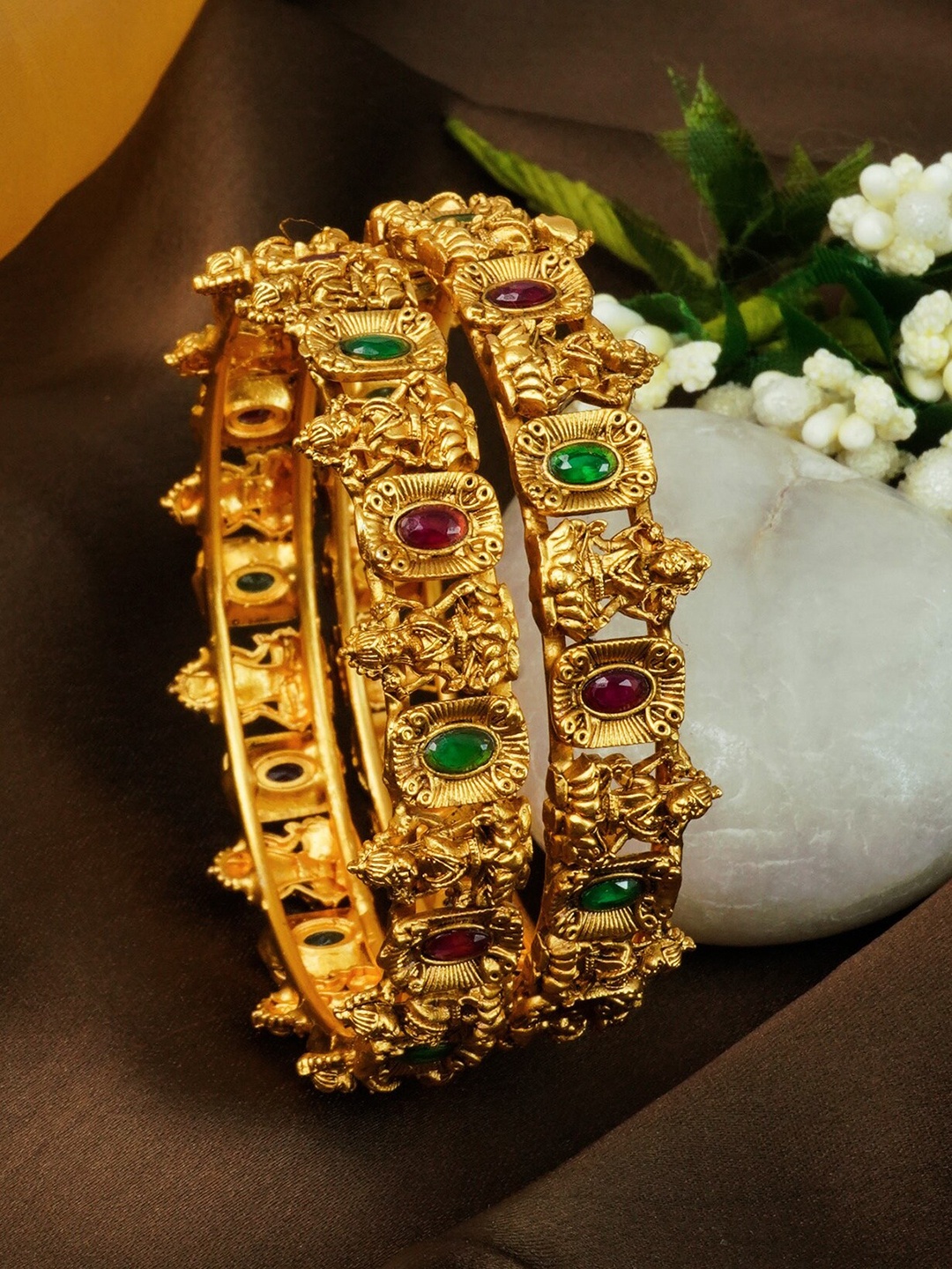 

GRIIHAM Set Of 2 Gold & Maroon Gold Plated AD-Studded Bangle