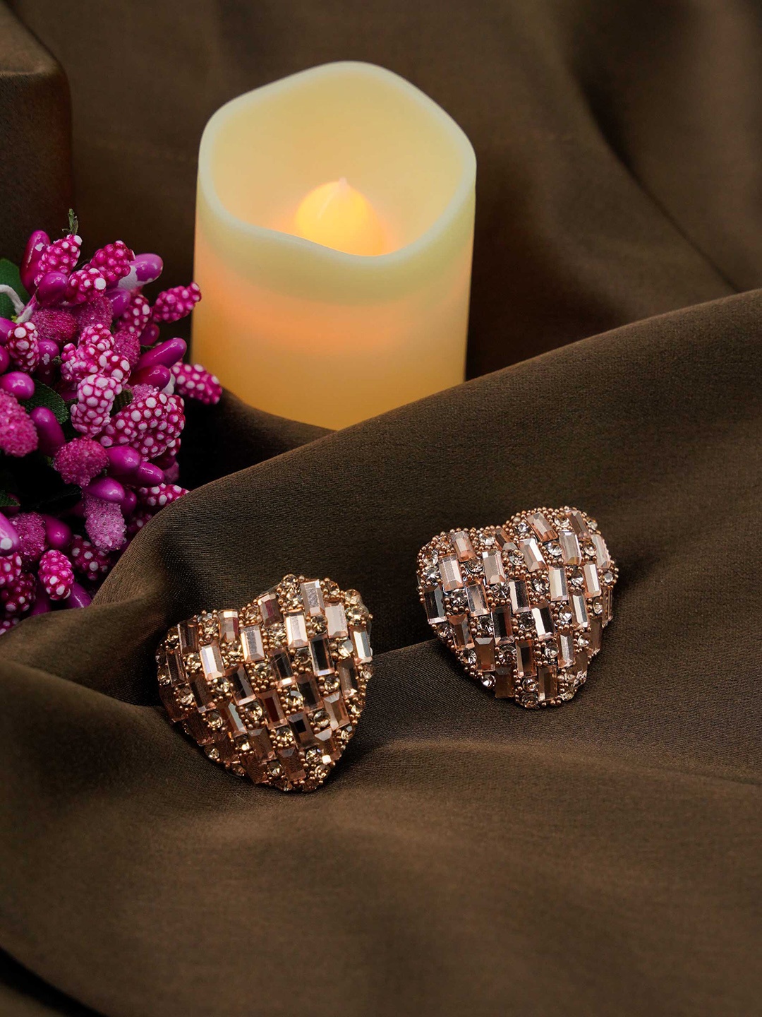 

GRIIHAM Gold-Toned Gold Plated AD Studded Heart Shaped Studs Earrings
