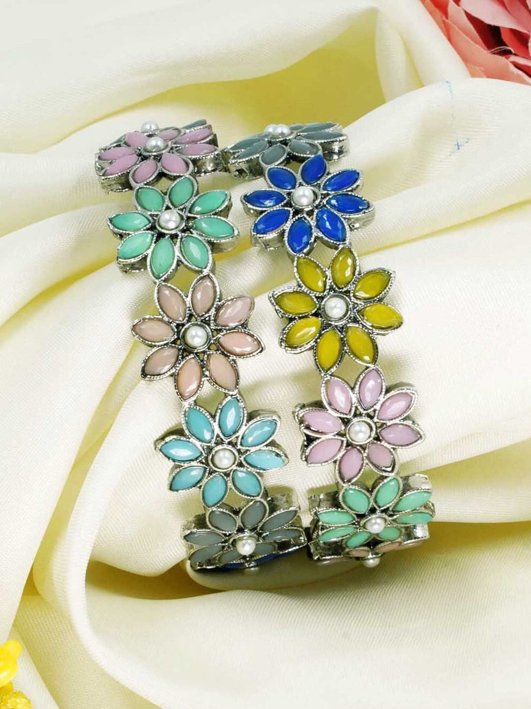 

GRIIHAM Women Set Of 2 Silver & Blue Rhodium Stone Bangle
