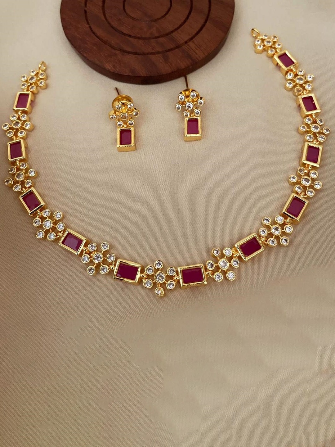 

GRIIHAM Maroon Gold-Plated AD Stones-Studded Jewellery Set