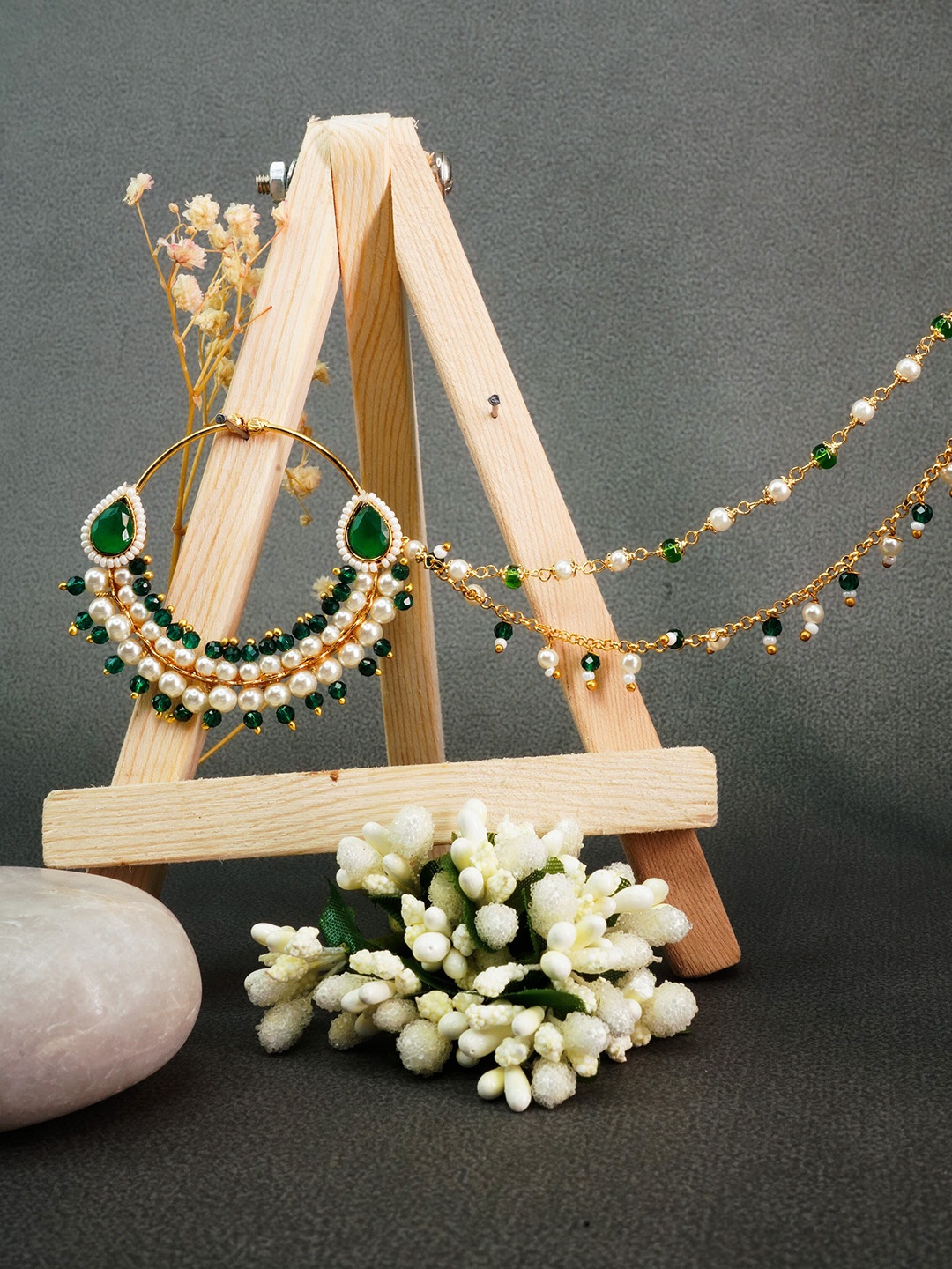 

GRIIHAM Gold & Green Gold Plated Stone-Studded & Beaded Clip On Nose pin